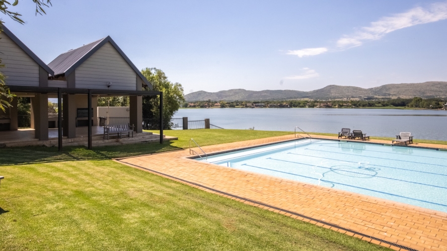 5 Bedroom Property for Sale in Leloko Lifestyle Estate North West